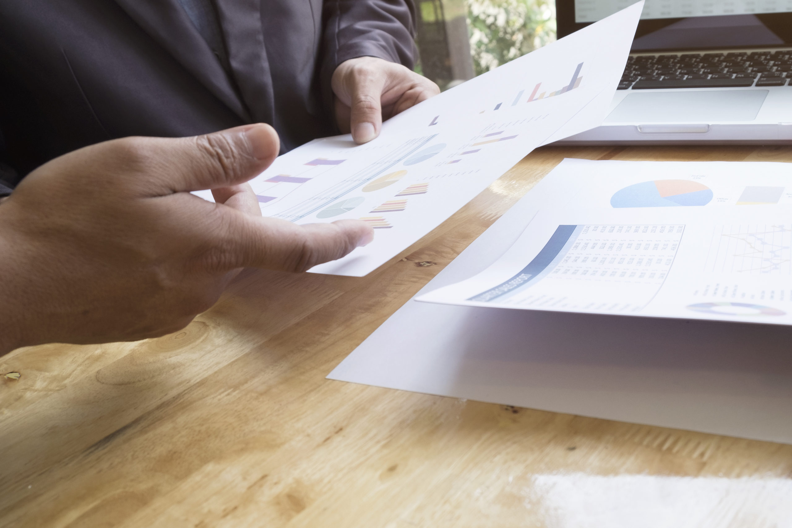 PUBLICATION DU LIVRE BLANC « DIRIGER UNE ENTREPRISE, C’EST AUSSI FAIRE FACE »